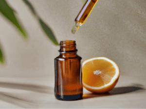 מדריך ל-5 מתכונים שונים: איך להכין סרום טבעי לפנים בבית