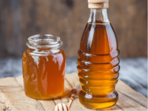 שימושים לדבש על עור הגוף והפנים ו 6 יתרונות שעשויים להפתיע אותך